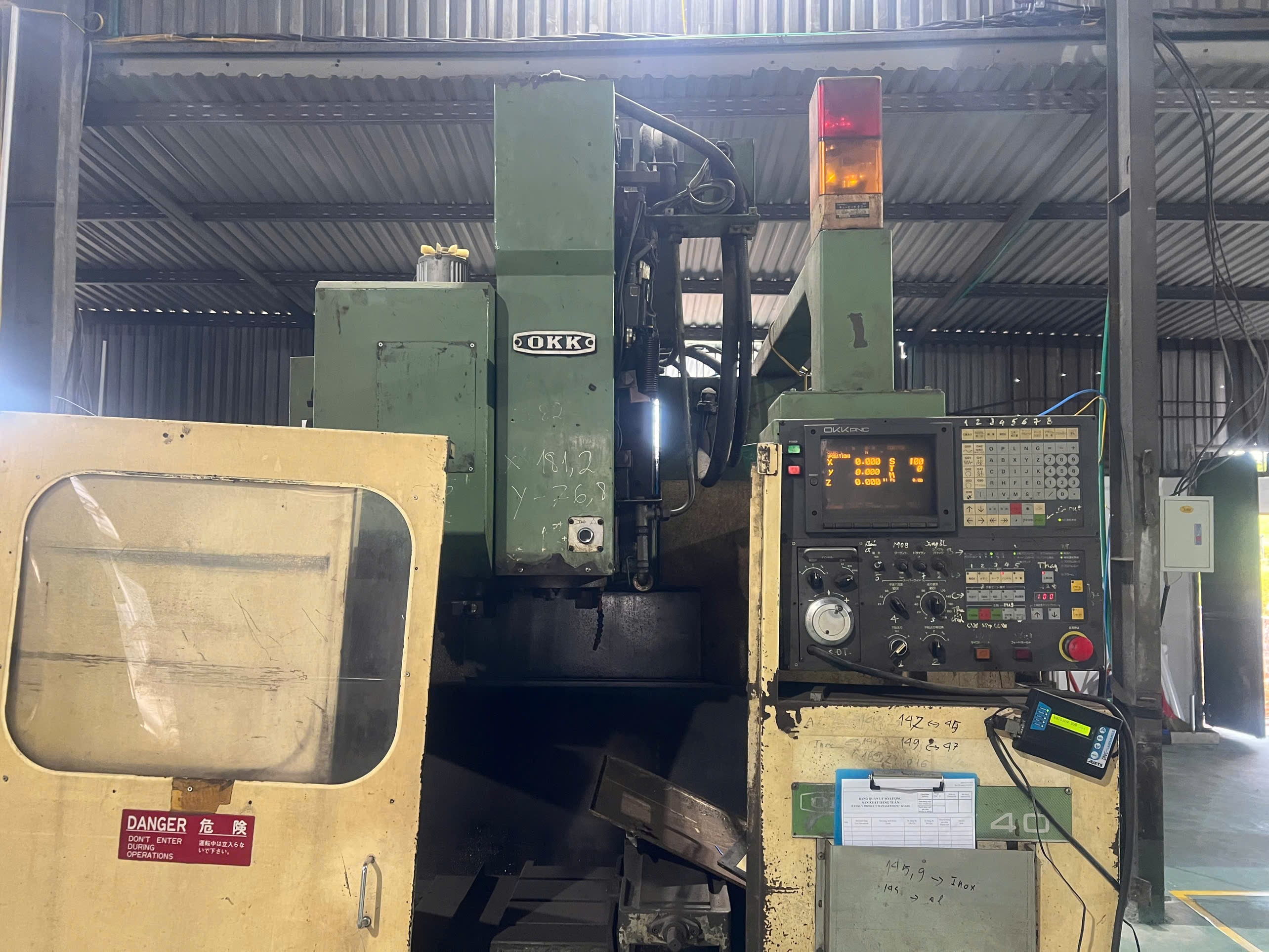 CNC Milling Machine